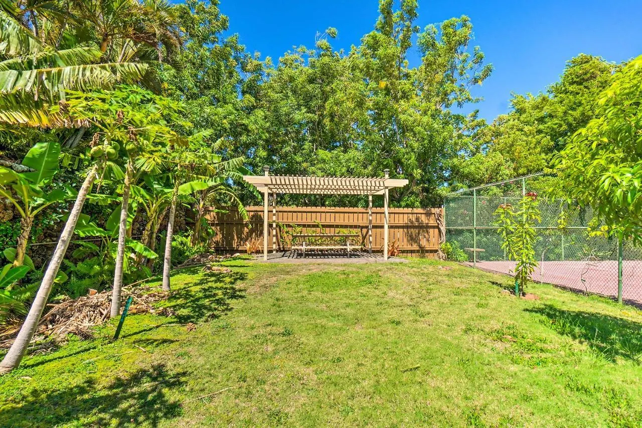 Appartement Quiet Maunaloa Condo With Pool, Ocean Views!
