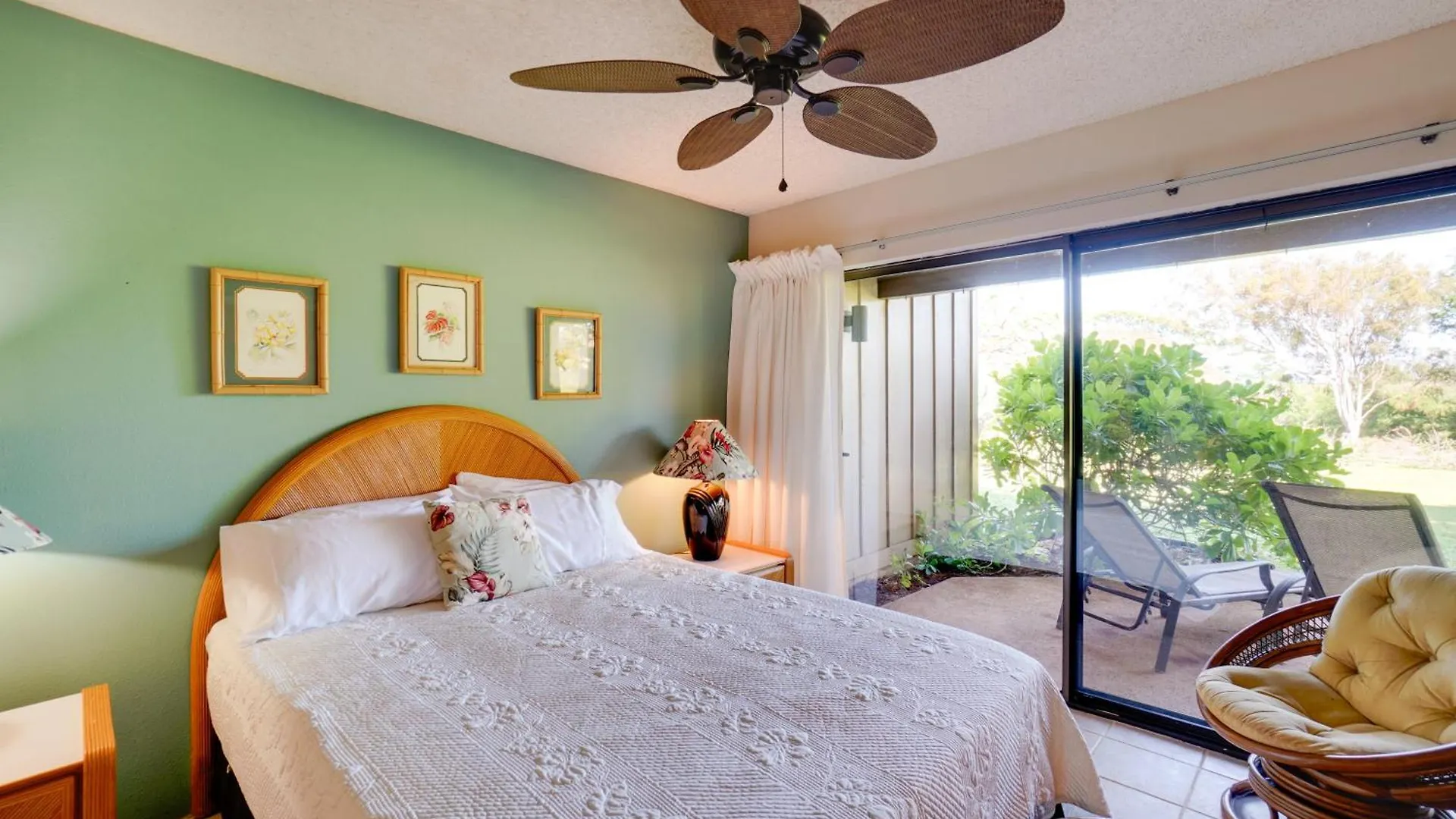 Quiet Maunaloa Condo With Pool, Ocean Views! Verenigde Staten