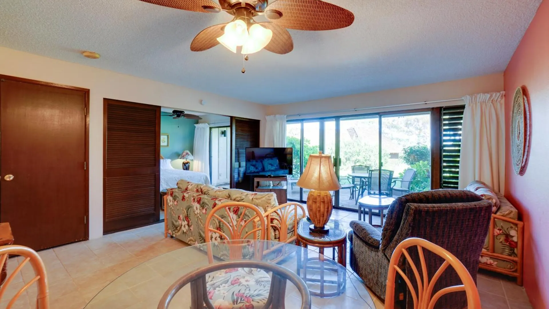 Appartement Quiet Maunaloa Condo With Pool, Ocean Views!